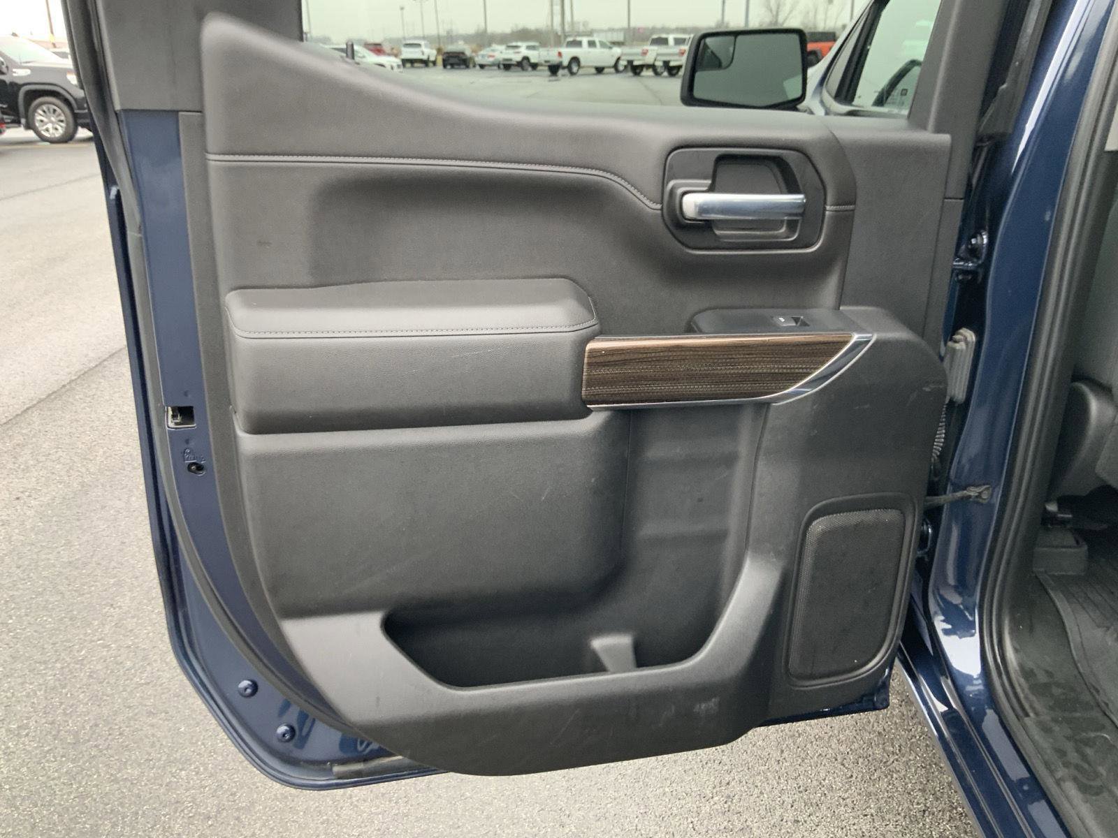 Used 2021 Chevrolet Silverado 1500 RST image 52