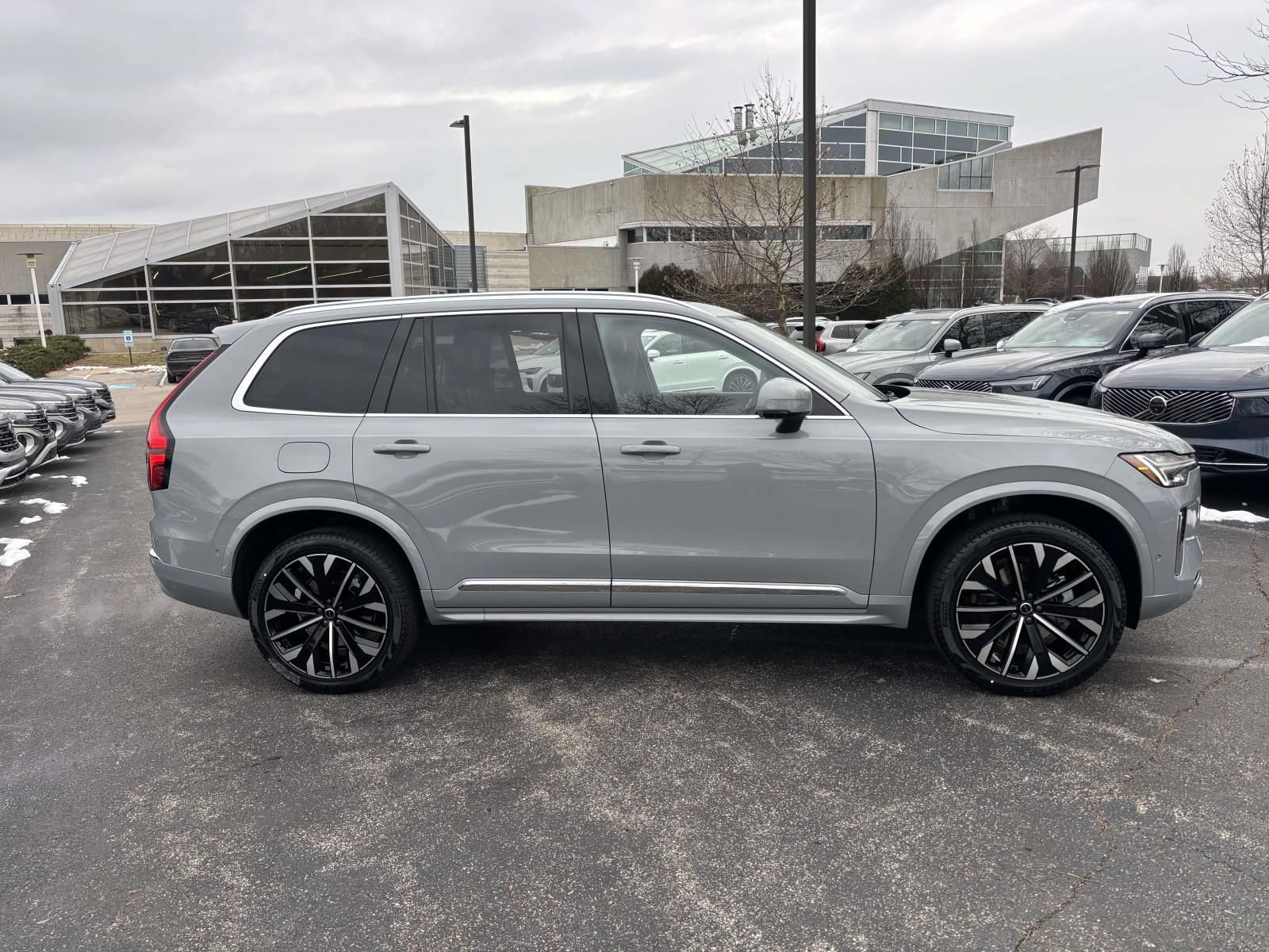 New 2026 Volvo XC90 B6 Ultra w/ Protection Package AWD/4WD image 8
