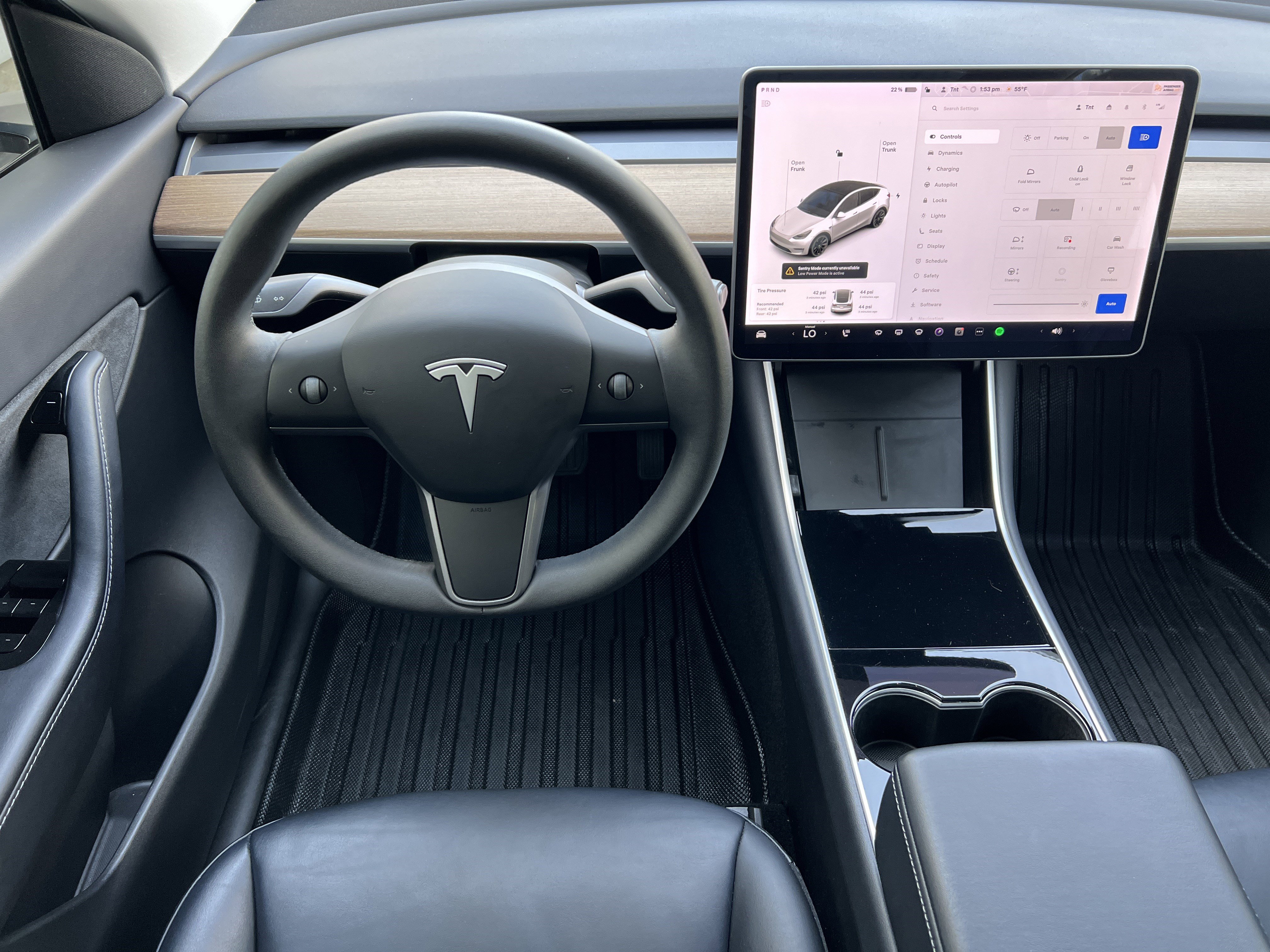 Used 2020 Tesla Model Y Long Range image 30
