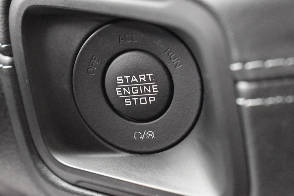 Used 2026 Jeep Gladiator Rubicon AWD/4WD image 18