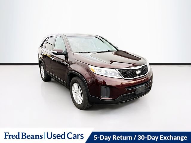 Used 2015 Kia Sorento LX image 1