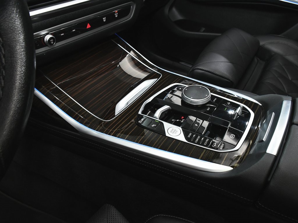 Used 2024 BMW X7 xDrive40i image 59