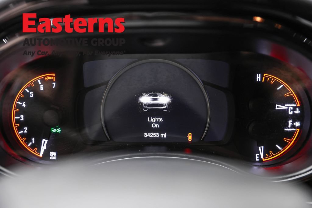 Used 2025 Dodge Durango GT RWD image 18
