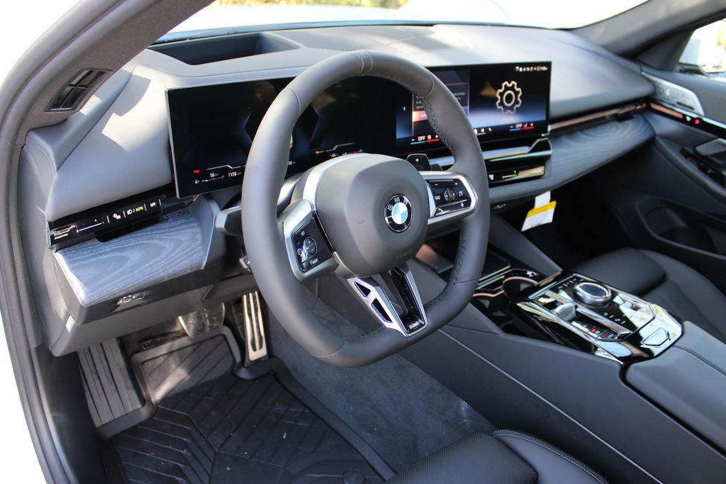New 2026 BMW 530i xDrive w/ M Sport Package image 46