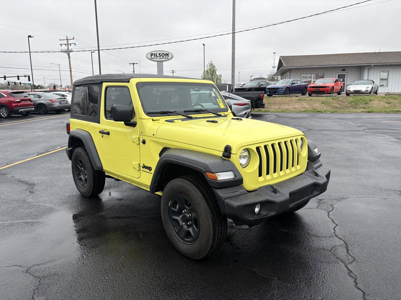 Used 2023 Jeep Wrangler Sport AWD/4WD image 2