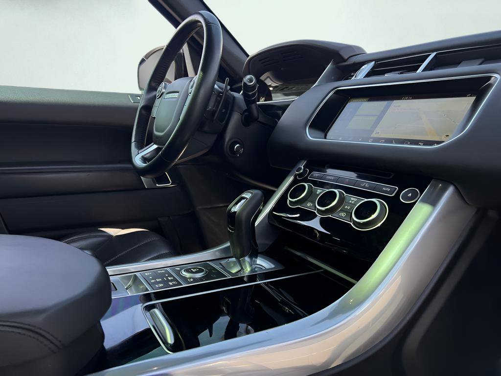 Used 2017 Land Rover Range Rover Sport Supercharged image 31