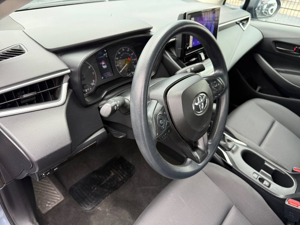 Certified 2024 Toyota Corolla LE FWD image 28