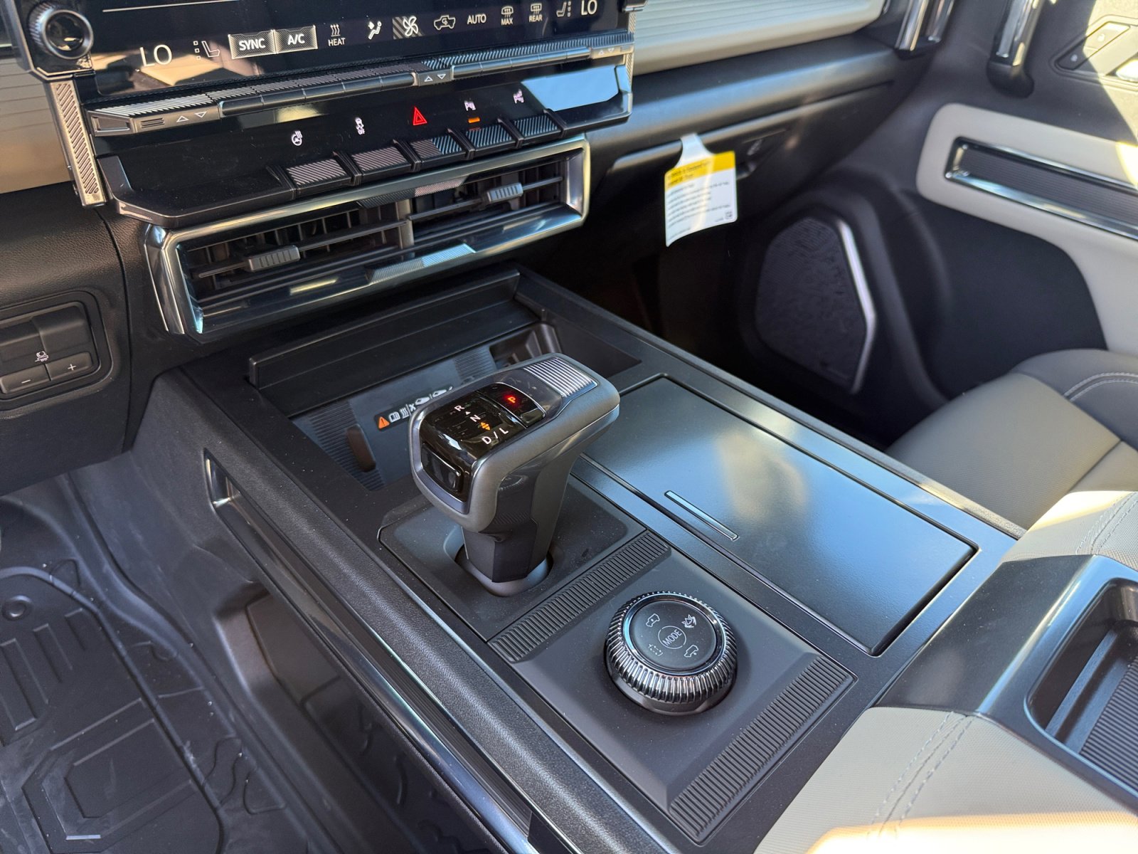 New 2026 GMC Hummer EV SUV image 13