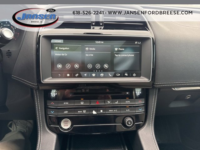 Used 2017 Jaguar F-PACE R-Sport image 20