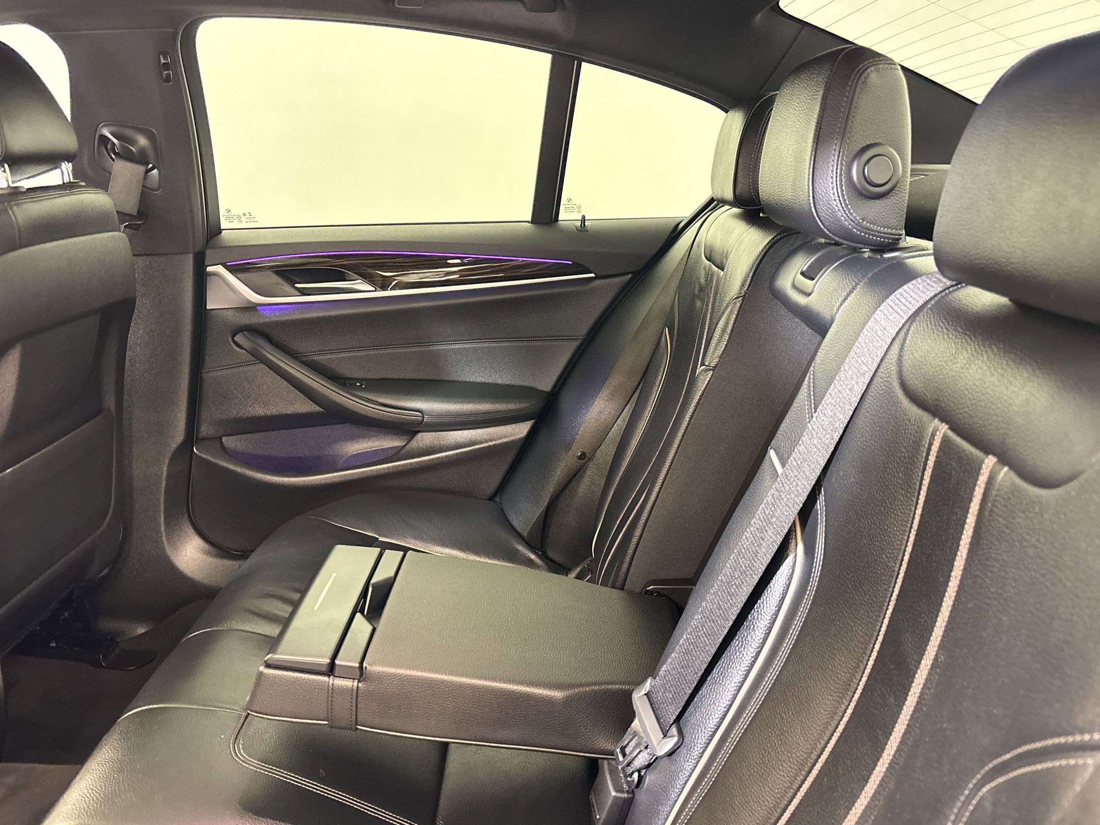 Used 2020 BMW 540i w/ Convenience Package RWD image 33