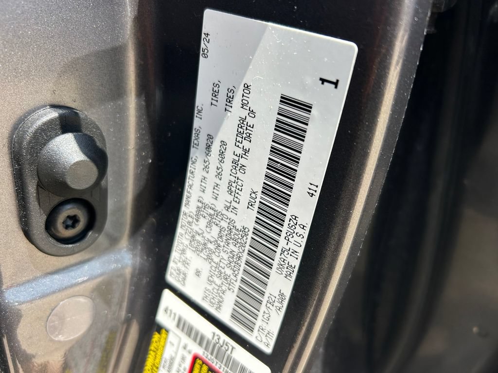 Used 2024 Toyota Tundra SR5 AWD/4WD image 10