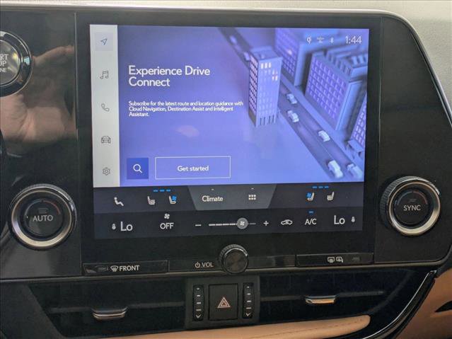 Used 2025 Lexus NX 250 FWD w/ Towing Package (2000 Lbs) image 15