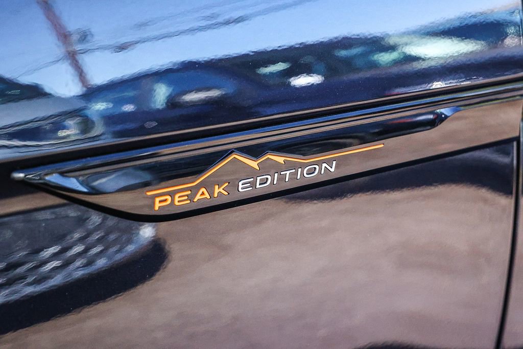New 2026 Volkswagen Atlas Peak Edition image 14