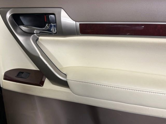 Used 2018 Lexus GX 460 Premium w/ Premium Package AWD/4WD image 28