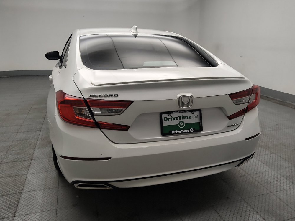 Used 2018 Honda Accord Sport image 6