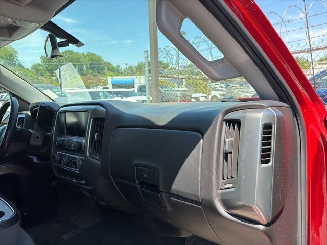 Used 2018 Chevrolet Silverado 1500 LT w/ All Star Edition AWD/4WD image 10