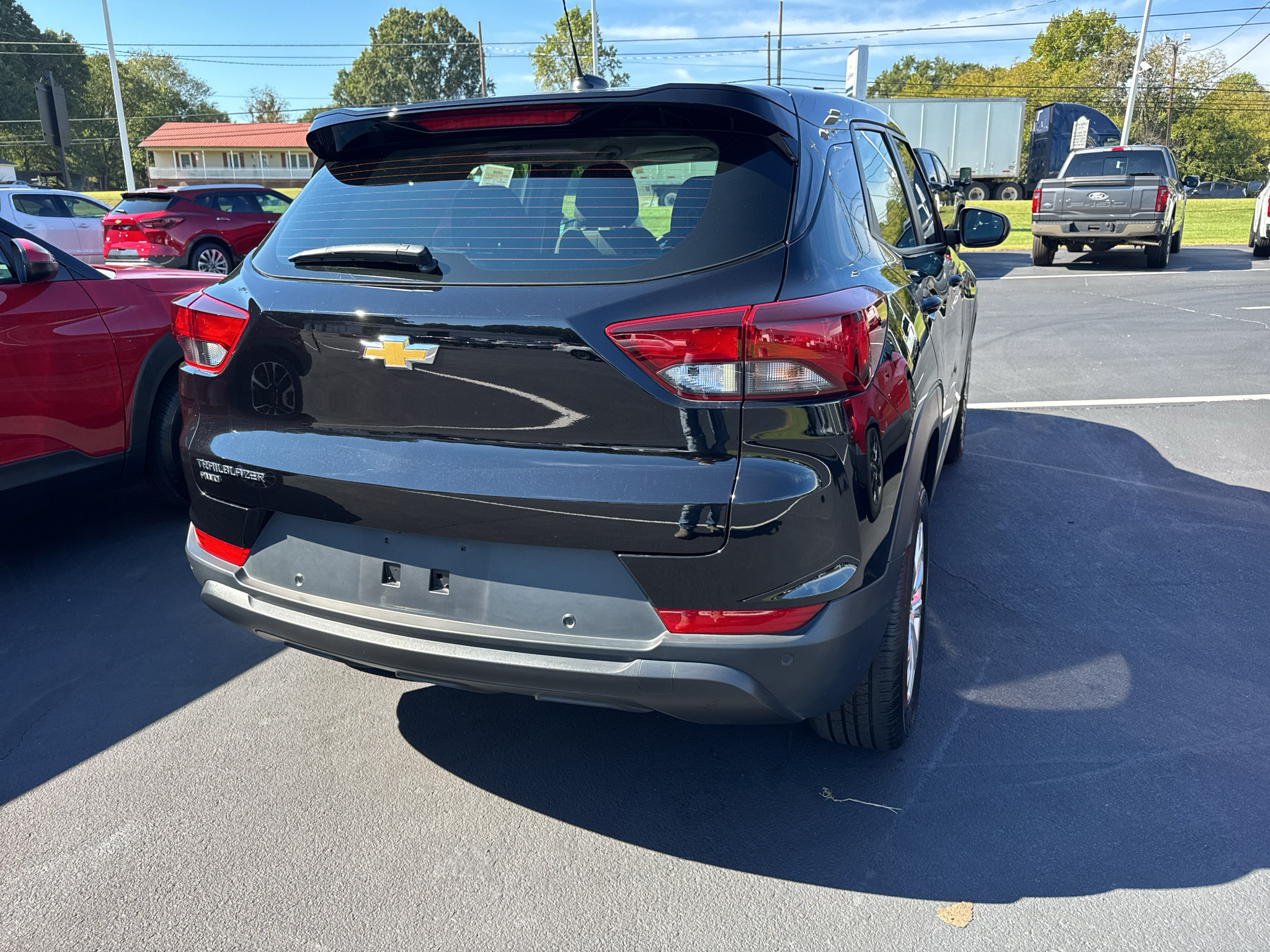 Used 2023 Chevrolet TrailBlazer LS AWD/4WD image 5