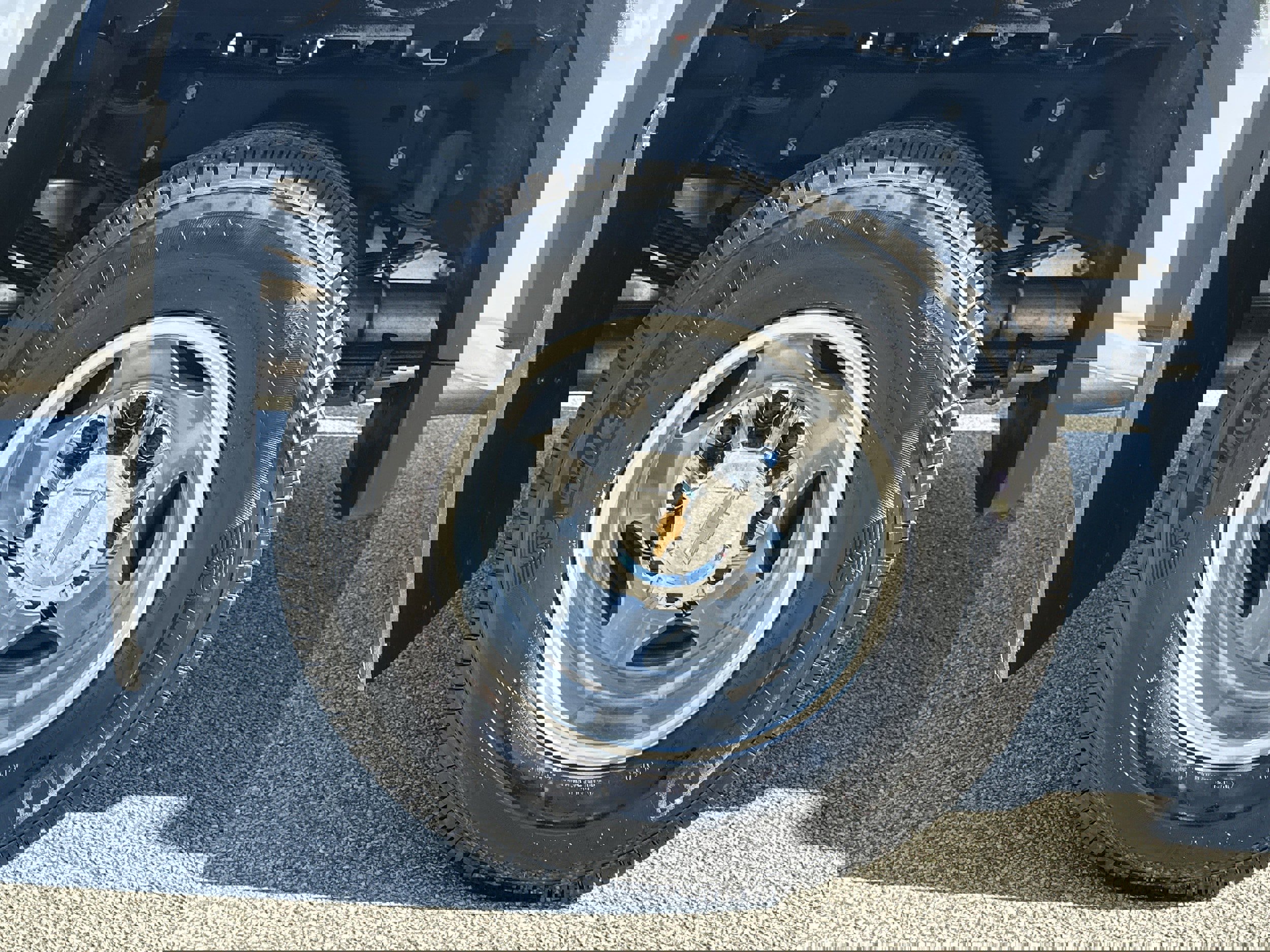 Used 2024 Chevrolet Silverado 3500 LT w/ Convenience Package image 17