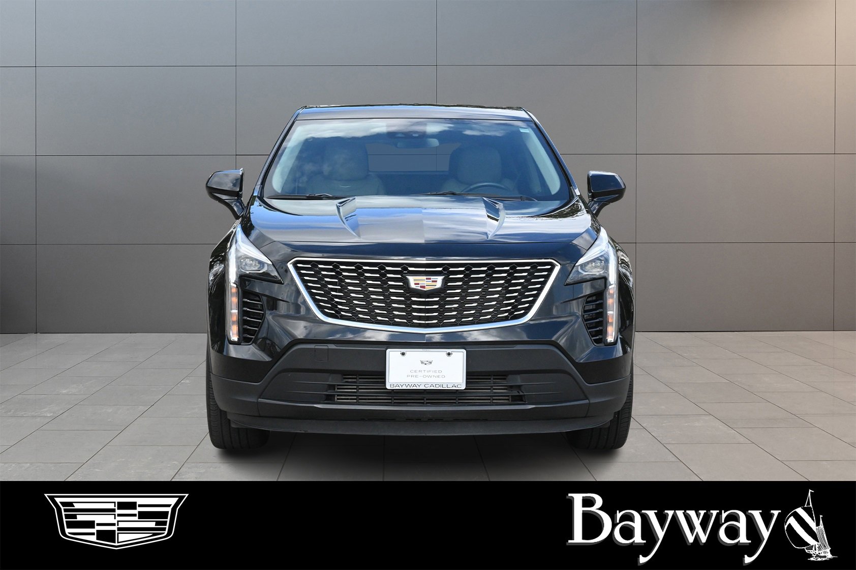 Certified 2023 Cadillac XT4 Luxury w/ Cold Weather Package image 2