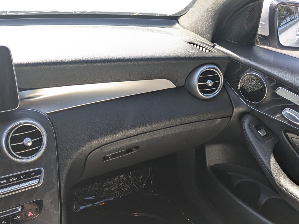Certified 2018 Mercedes-Benz GLC 300 image 4