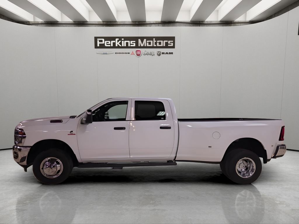 New 2026 RAM 3500 Tradesman image 2