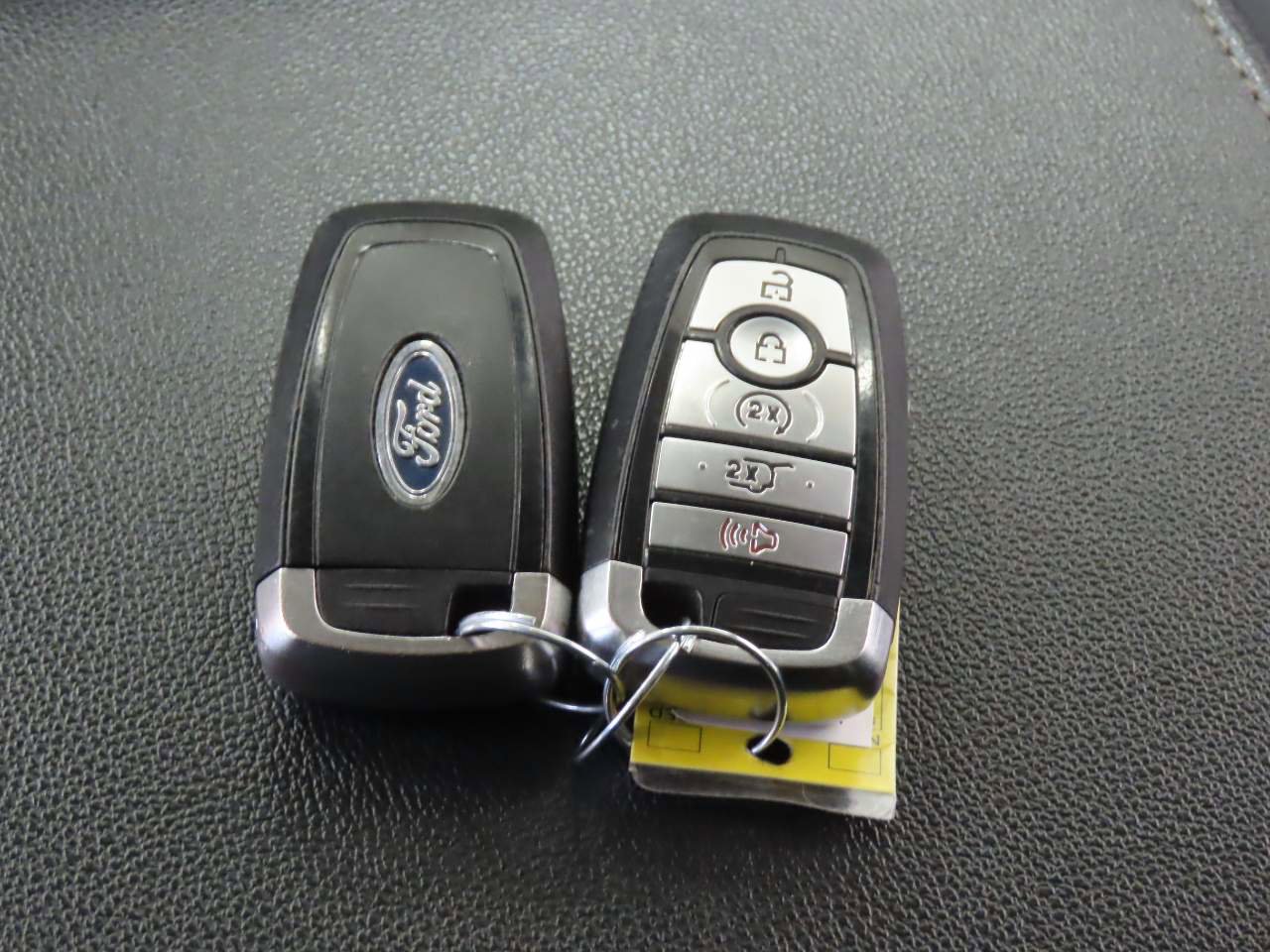 Used 2022 Ford Expedition XLT image 19