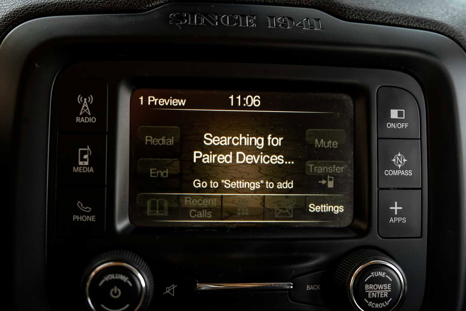 Used 2017 Jeep Renegade Latitude w/ Cold Weather Group image 26