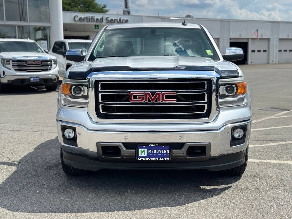 Used 2015 GMC Sierra 1500 SLT w/ SLT Preferred Package AWD/4WD image 9
