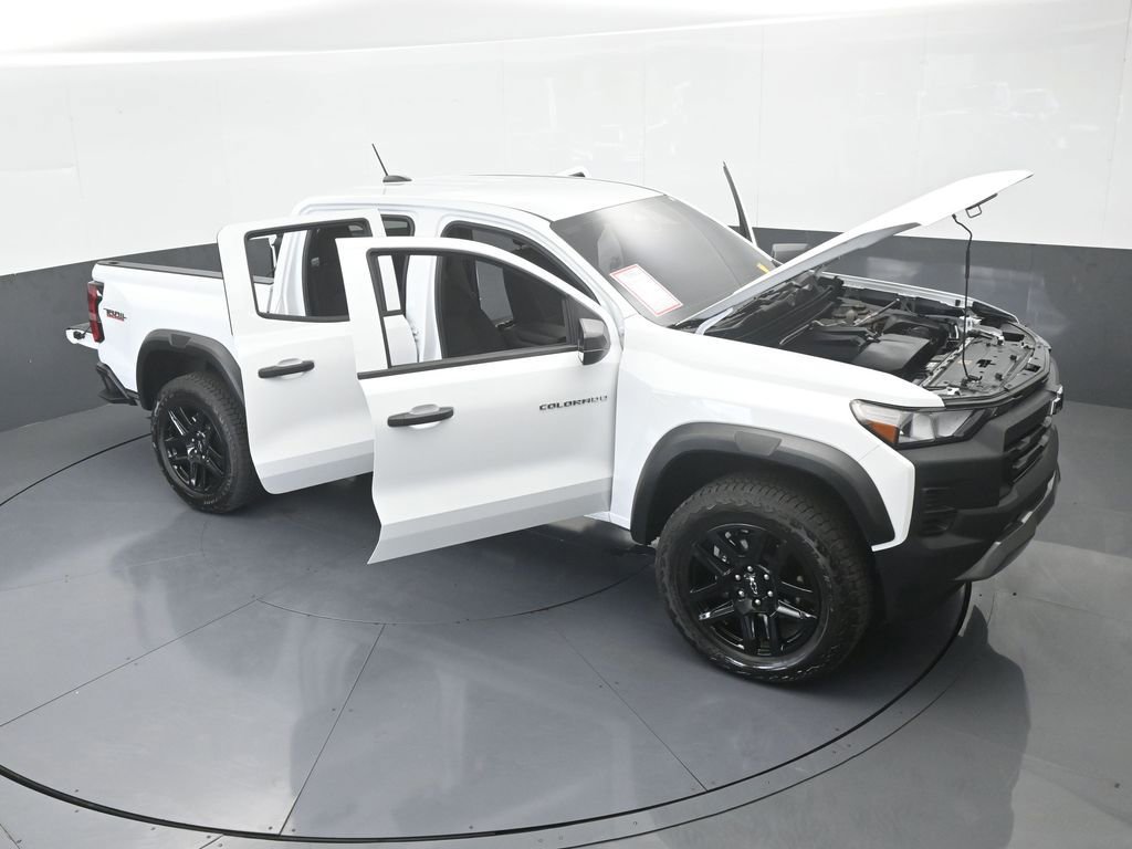 Used 2024 Chevrolet Colorado Trail Boss image 68