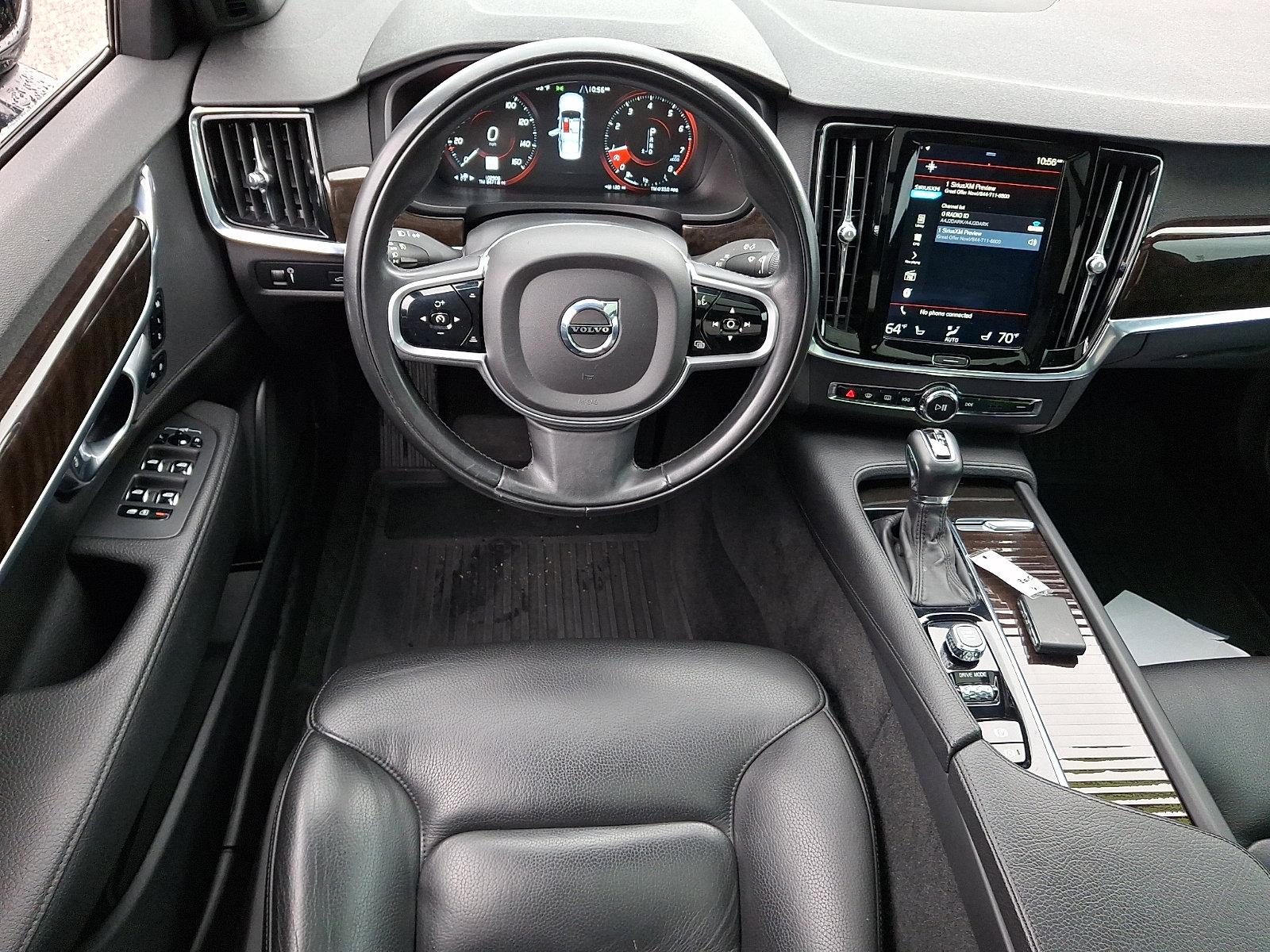 Used 2018 Volvo S90 T5 Momentum w/ Convenience Package image 11