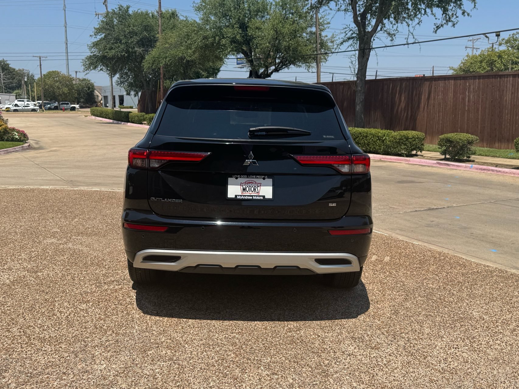 Used 2024 Mitsubishi Outlander SE AWD/4WD image 9
