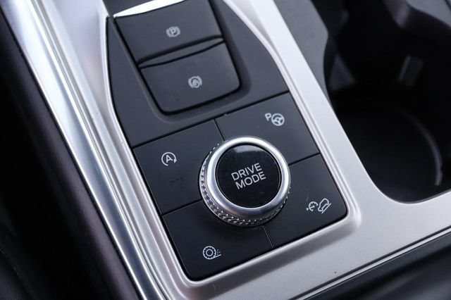 Used 2020 Ford Explorer Platinum AWD/4WD image 22