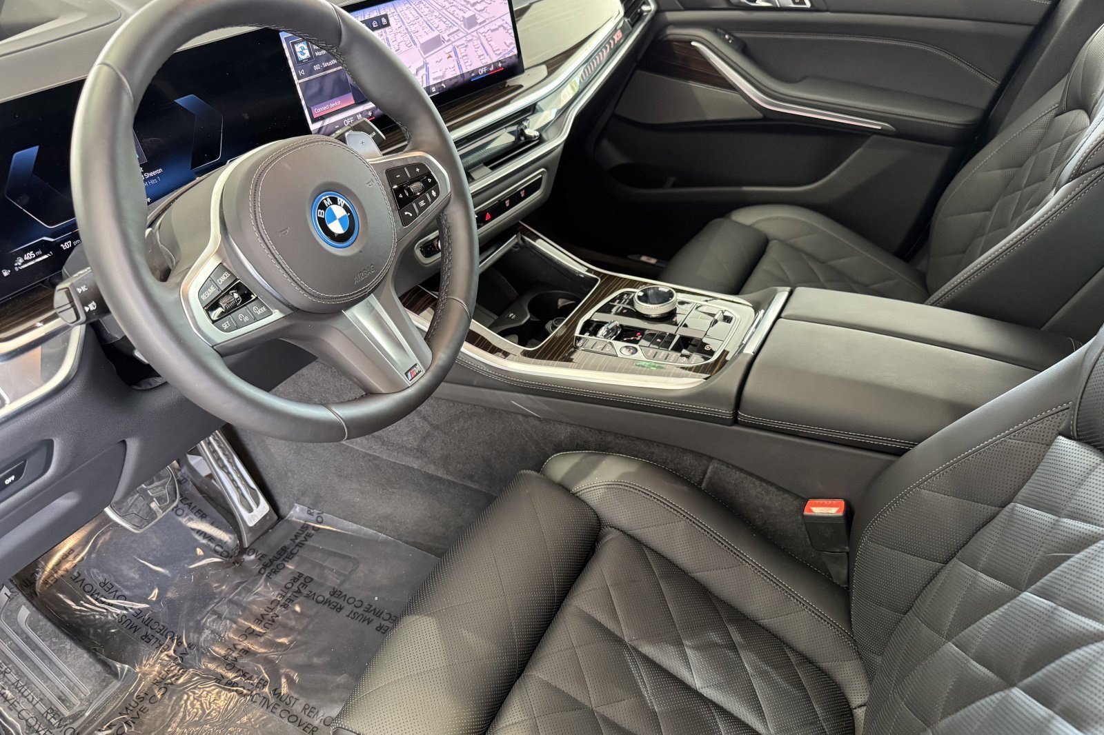 Used 2026 BMW X5 xDrive50e w/ Executive Package AWD/4WD image 4