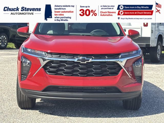 New 2026 Chevrolet Trax LS w/ LS Convenience Package FWD image 3