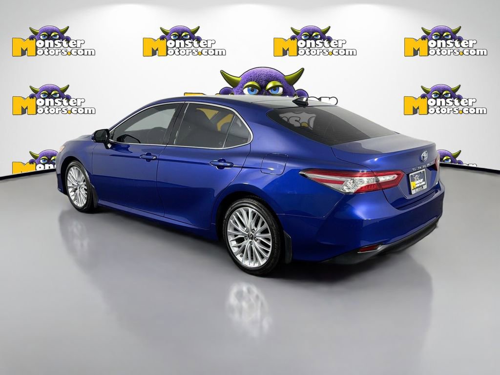 Used 2018 Toyota Camry L image 7