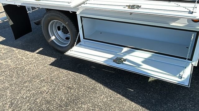 New 2025 Ford F350 XL w/ XL Chrome Package image 21