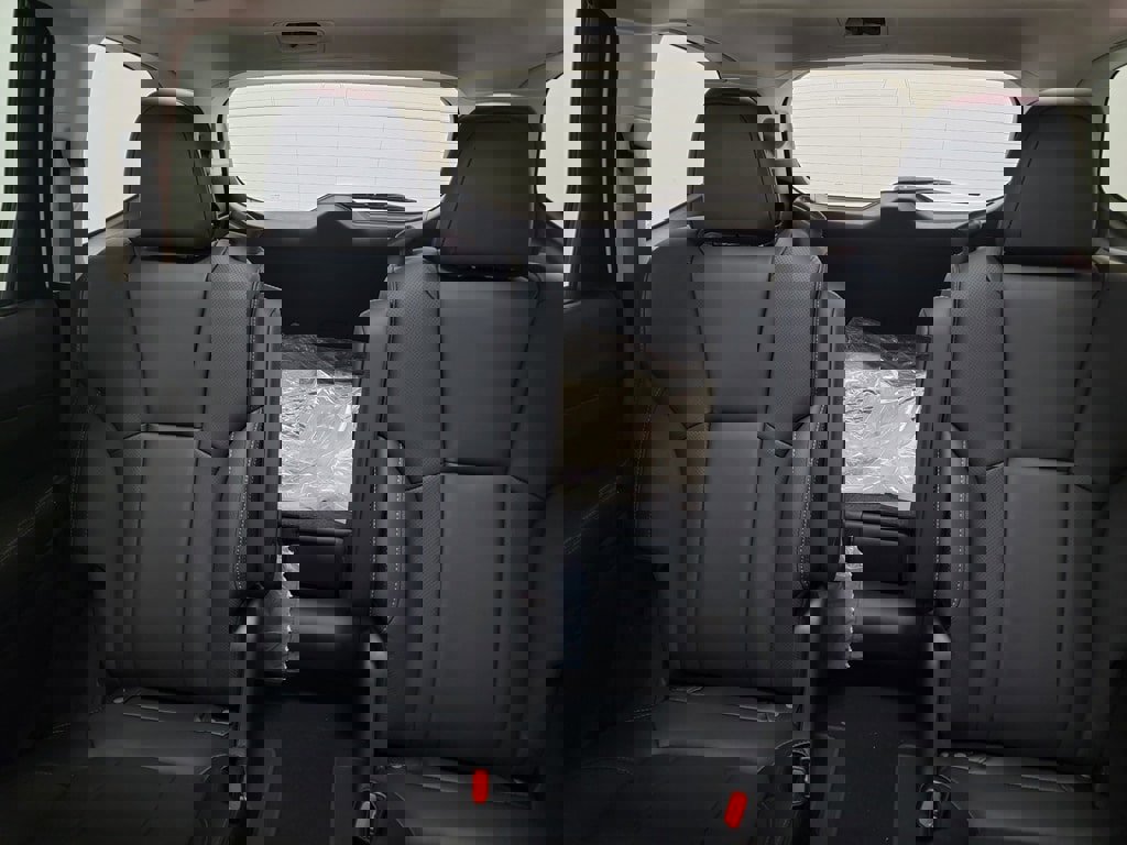 New 2026 Subaru Ascent Limited image 9