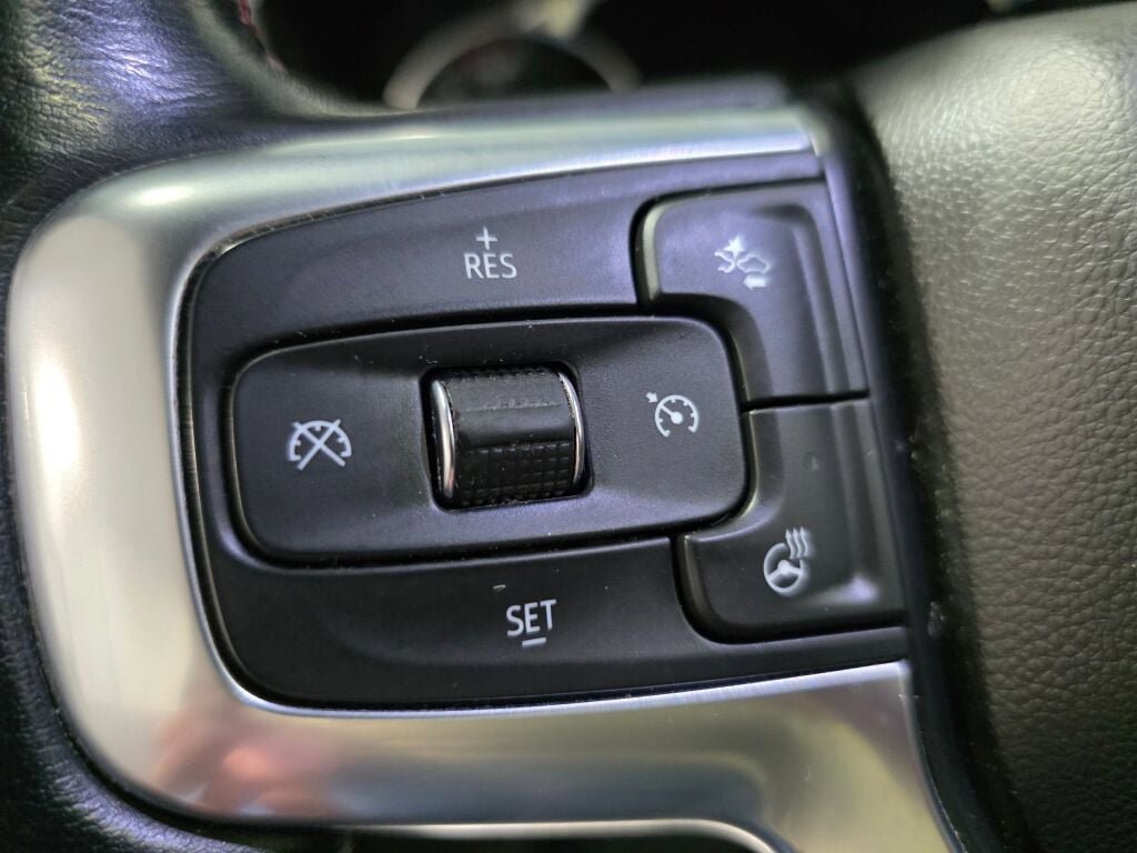 Used 2021 Chevrolet Blazer RS AWD/4WD image 16