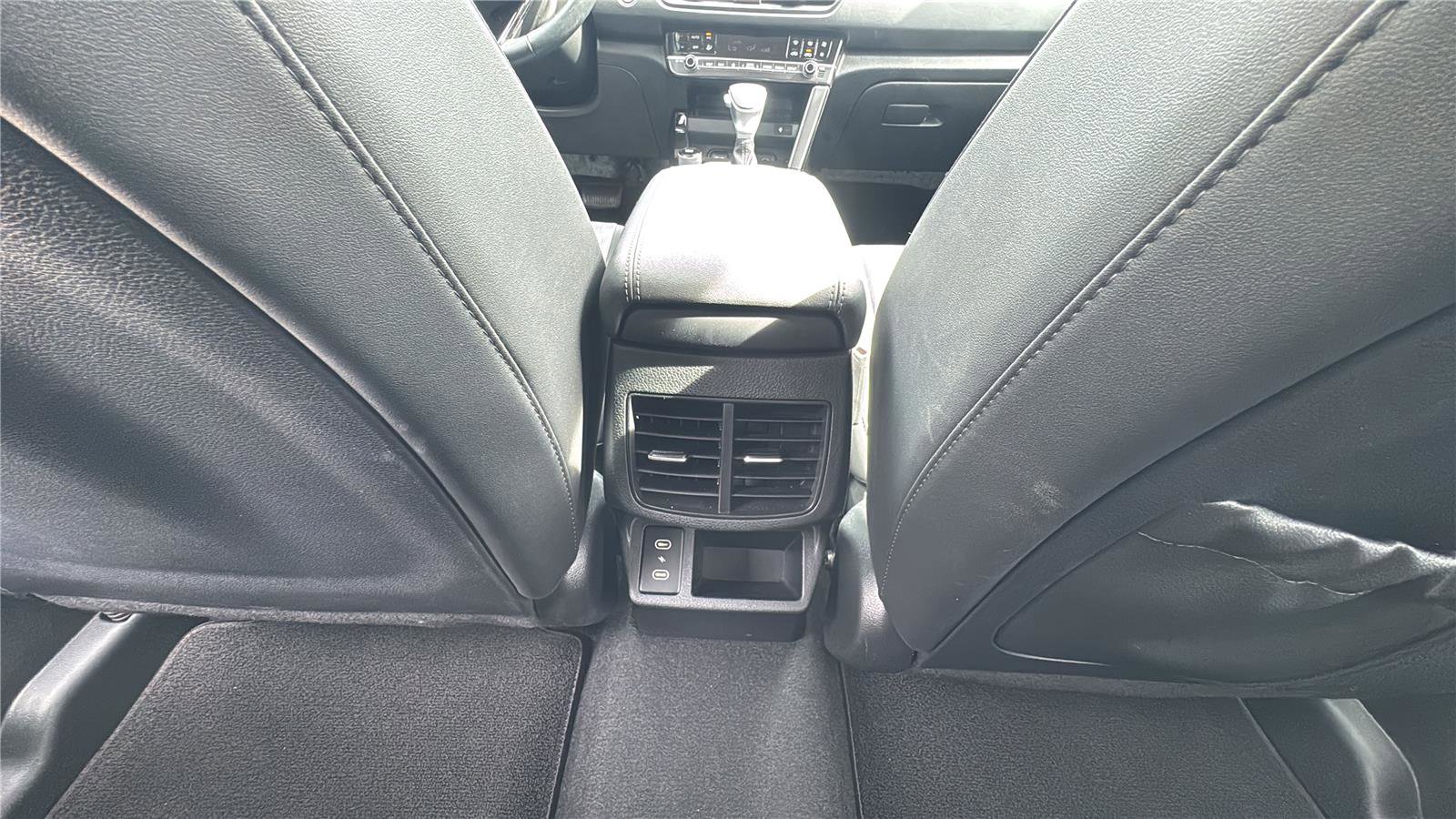 Used 2024 Kia Seltos EX image 23