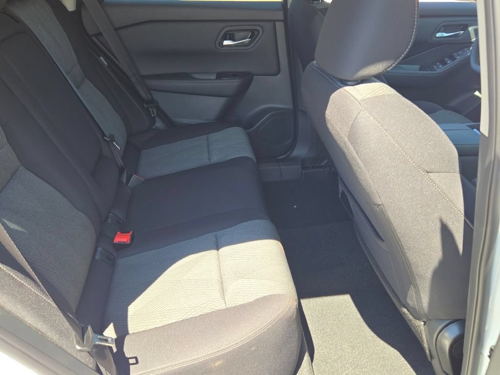 New 2026 Nissan Rogue SV AWD/4WD image 8