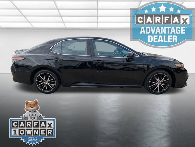 Used 2024 Toyota Camry SE image 27