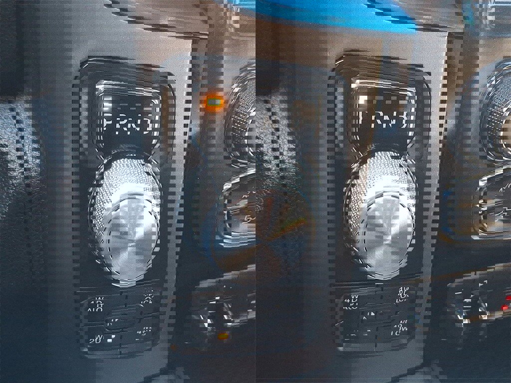 Used 2018 RAM 1500 Sport w/ Hydro Blue Sport Package image 16