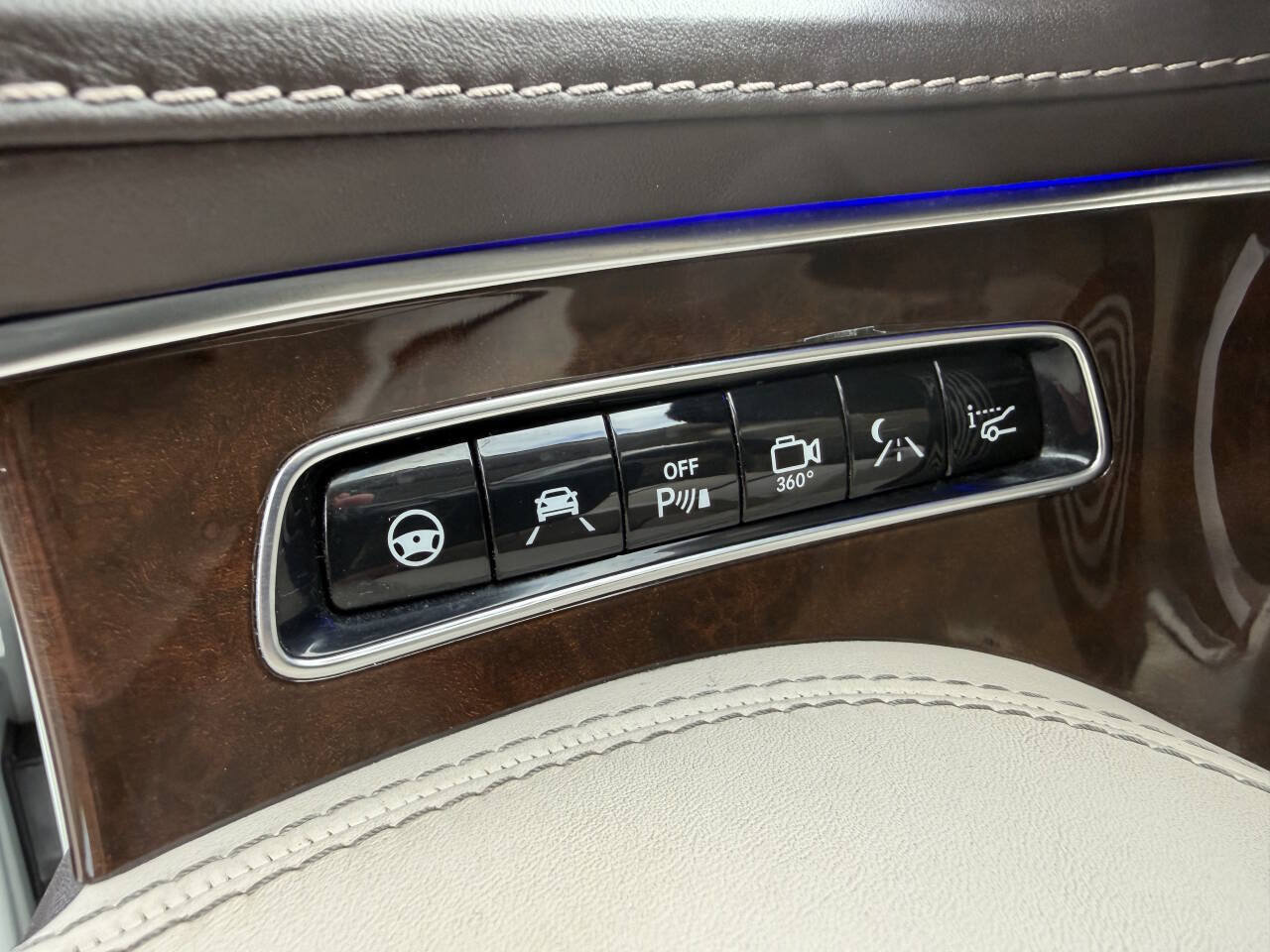 Used 2015 Mercedes-Benz S 63 AMG 4MATIC Coupe image 26