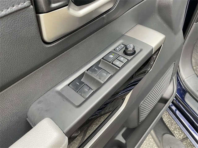 Used 2025 Toyota Tundra Limited image 19