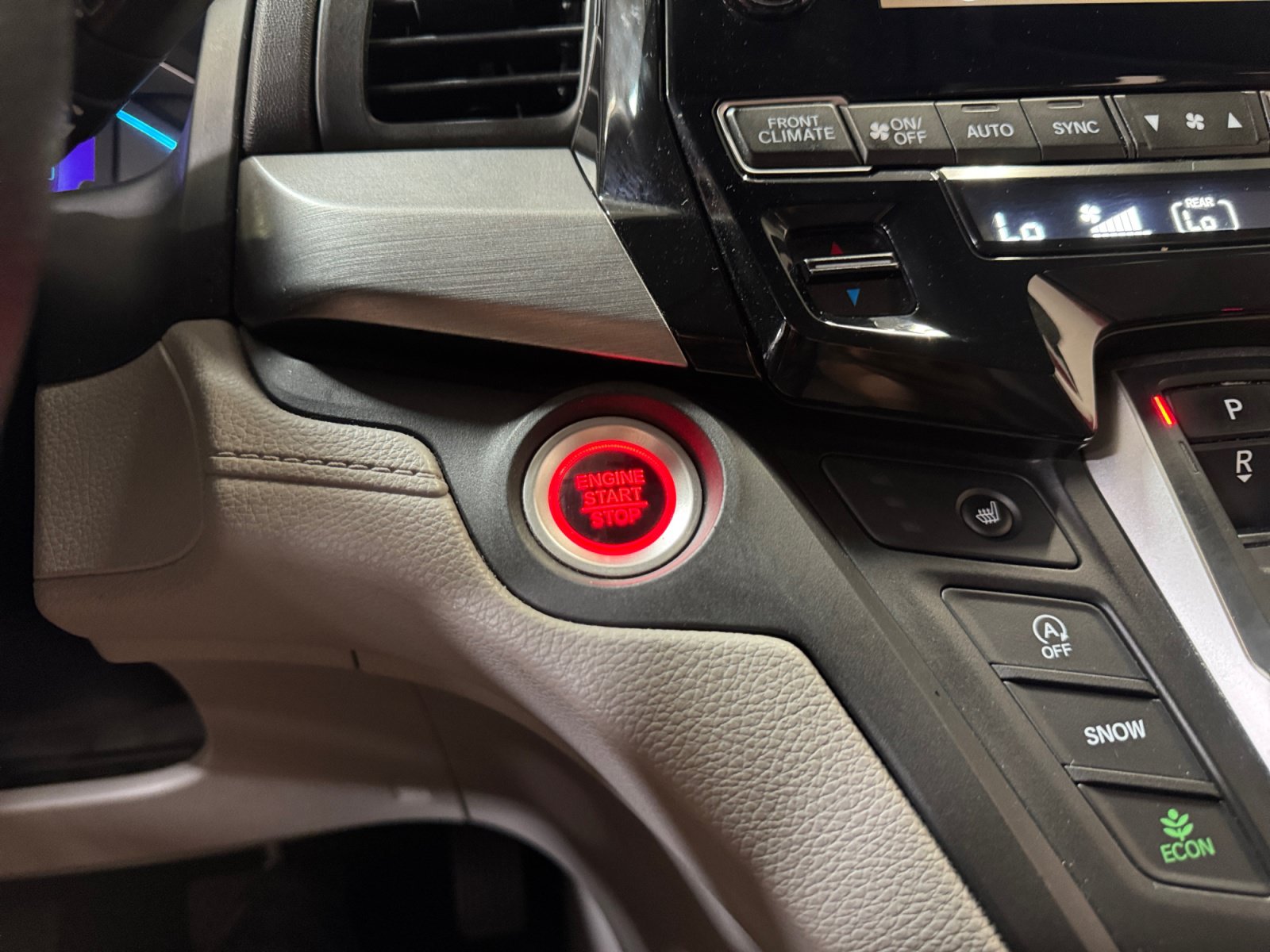 Used 2020 Honda Odyssey EX image 30