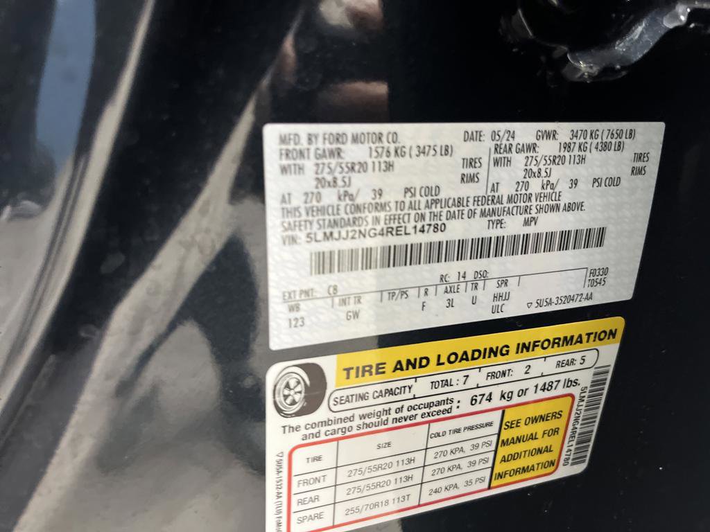 Used 2024 Lincoln Navigator Premiere image 43