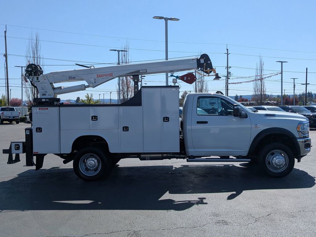 New 2024 RAM 5500 Tradesman AWD/4WD image 6