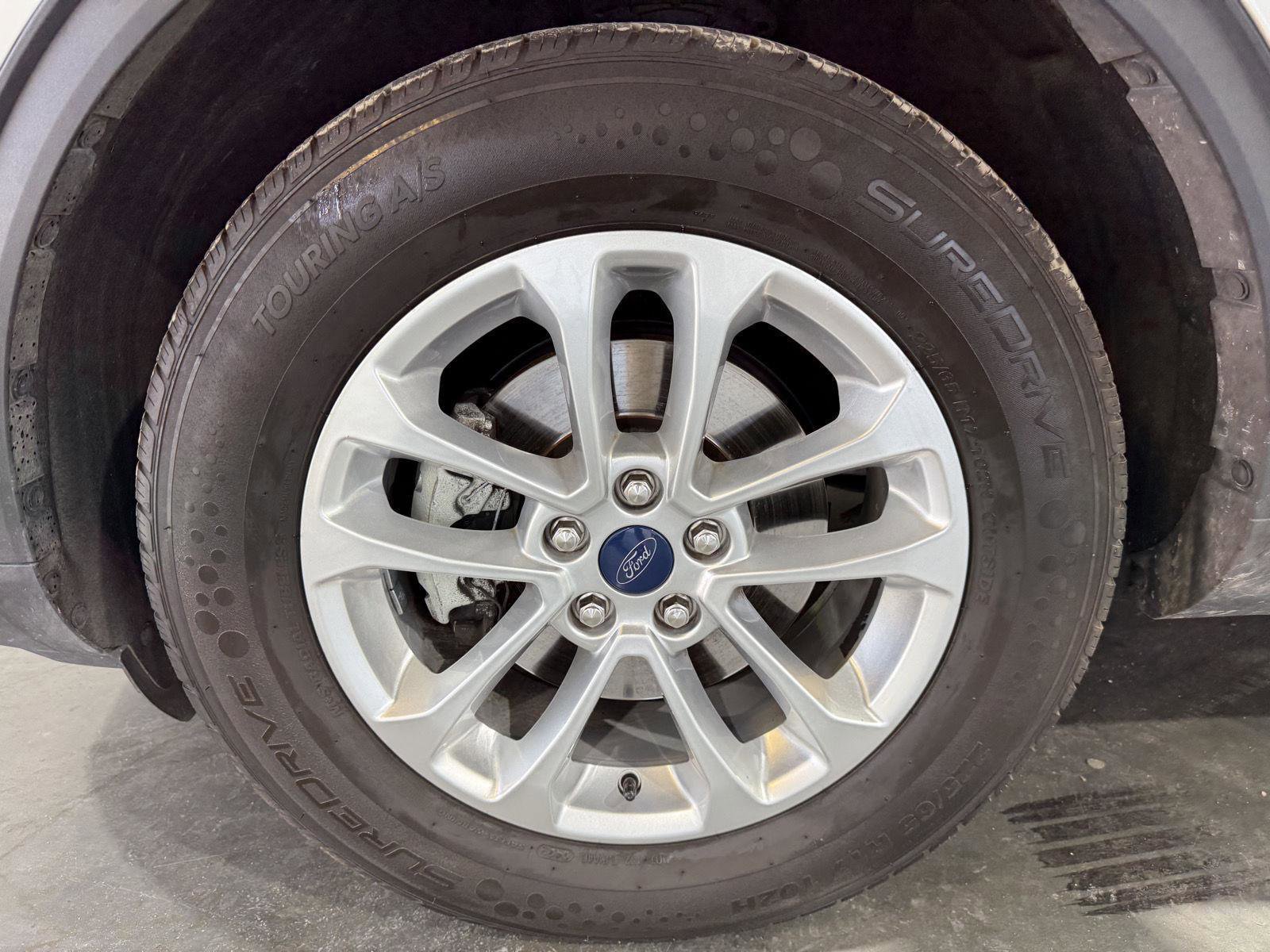 Used 2022 Ford Escape SE AWD/4WD image 9