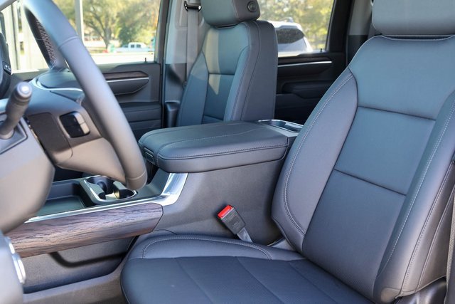 New 2026 GMC Sierra 3500 SLT w/ SLT Convenience Package image 11