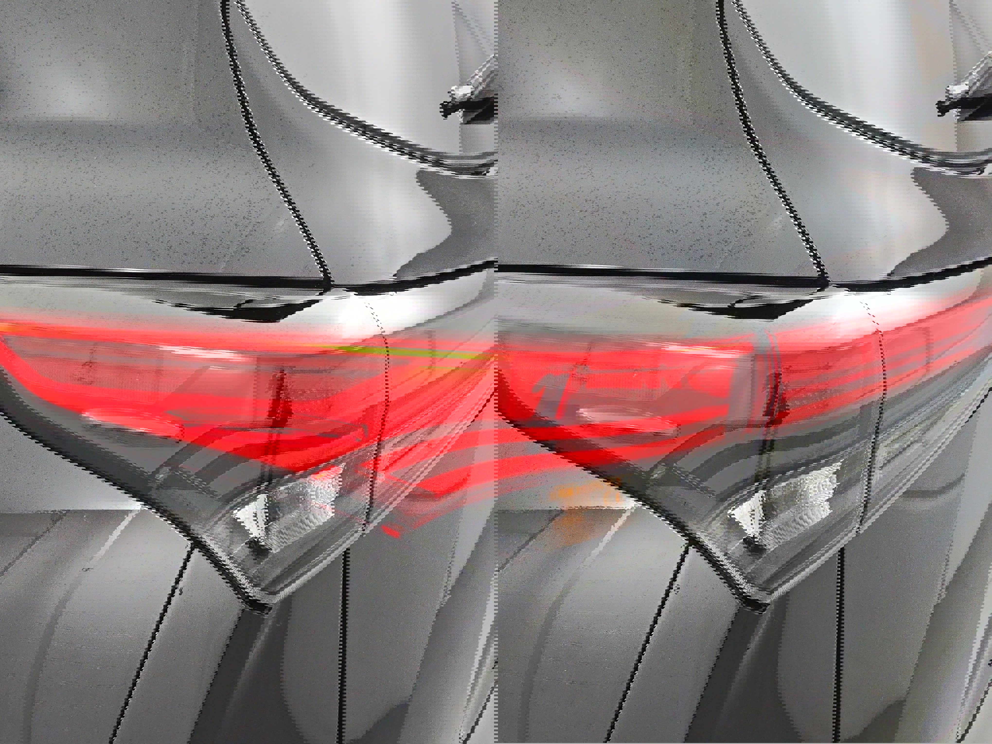 Used 2023 Toyota Highlander XSE image 35